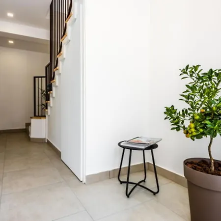 Varanni - Bed & Breakfast 3*